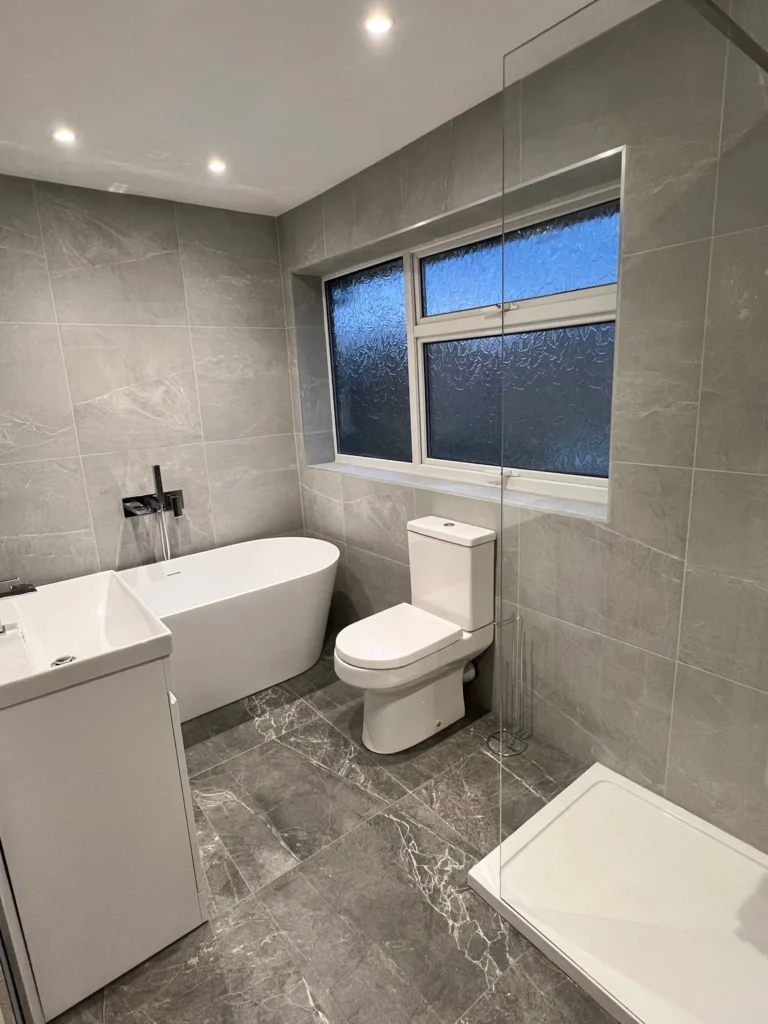 Quantum Tiling and Bathroom Renovation Specialist 06